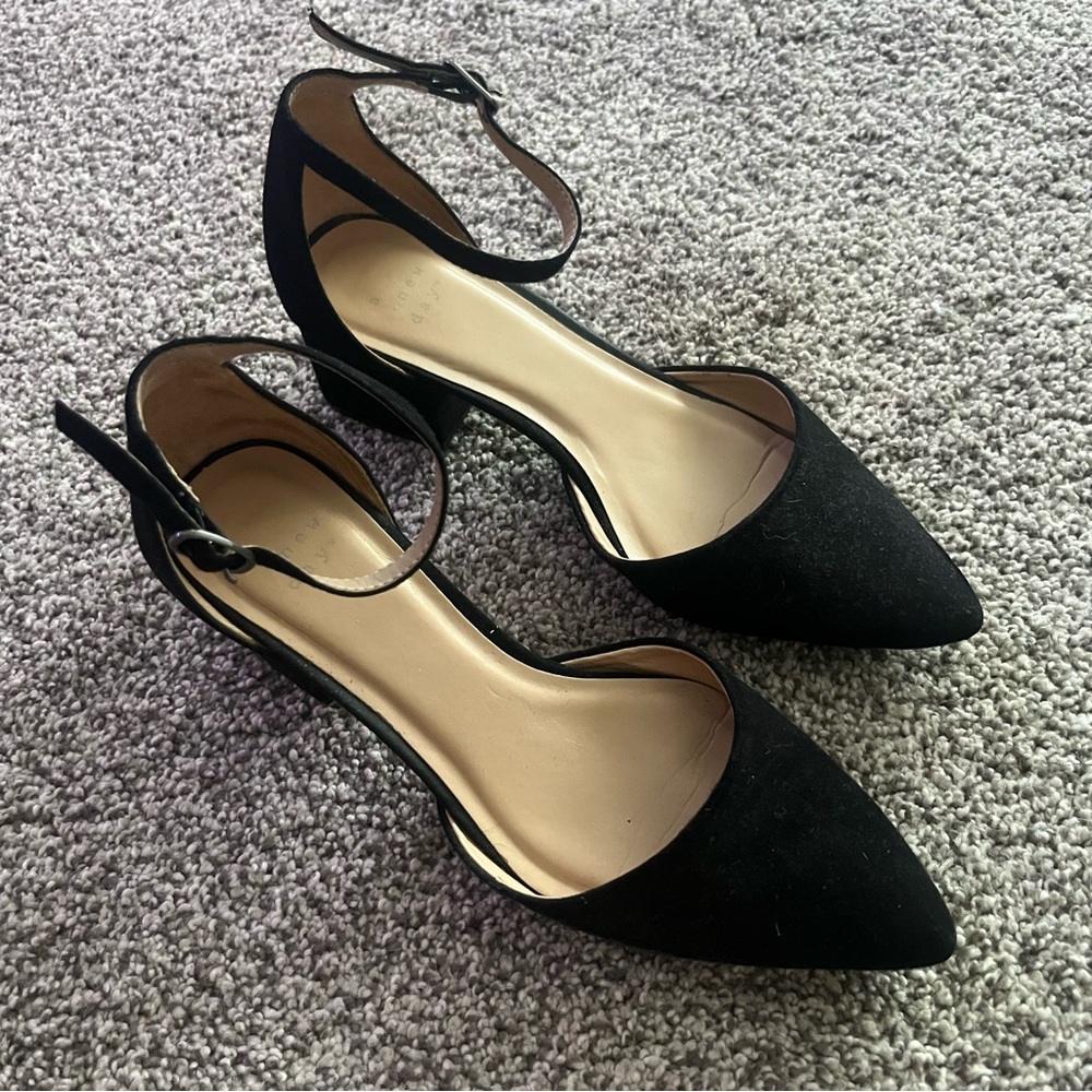a new day Black Court Pumps | 7